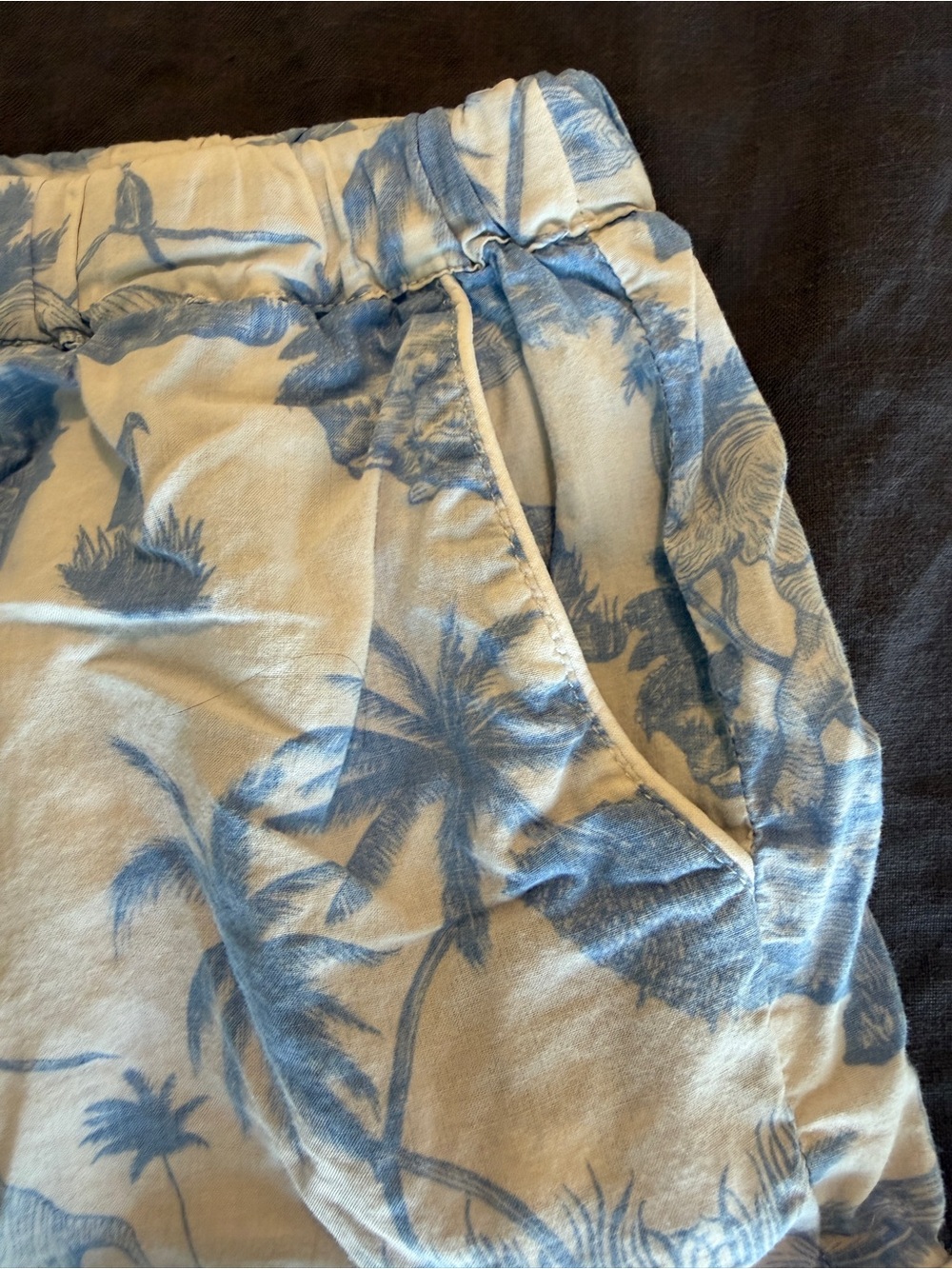 Desmond & Dempsey Loxodonta Blue Safari Short PJ Set - Picture 5 of 9
